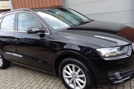 Audi Q3 27.949 km 17.450 &euro; Hamburg 22399