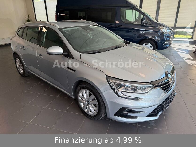 Renault Megane E-TECH 43.225 km 17.990 € Geesthacht 21502
