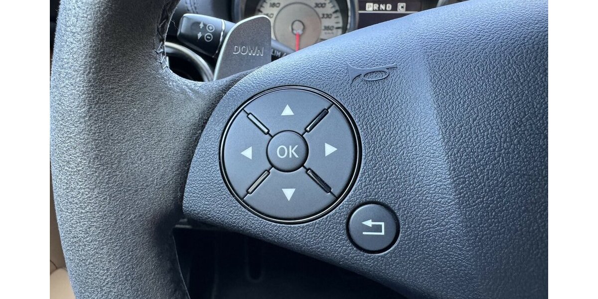 Mercedes-Benz SLS AMG dt Kfz 2. Hd Scheckheft 11 J. Vorbesitz 68.000 km 159.999 &euro; Hamburg 22339