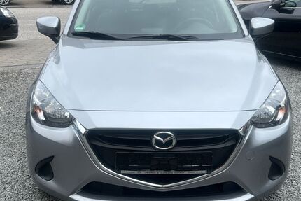 Mazda 2 66.000 km 8.490 &euro; Hamburg 20537