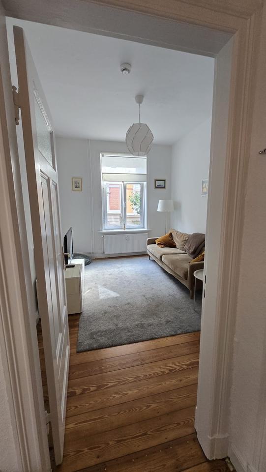 3 Zimmer Altbau Wohnung im Szeneviertel Altona nur im Juli