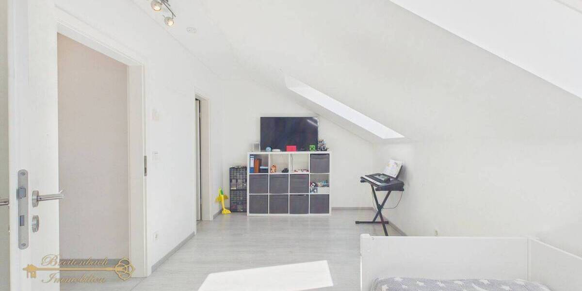 Reihenmittelhaus Norderstedt Harksheide - 5 Zimmer, 105 m&sup2;, 649.000&euro; | Angebot:26343882