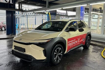 Toyota bZ4X 147.150 km 19.590 &euro; Hamburg 22589
