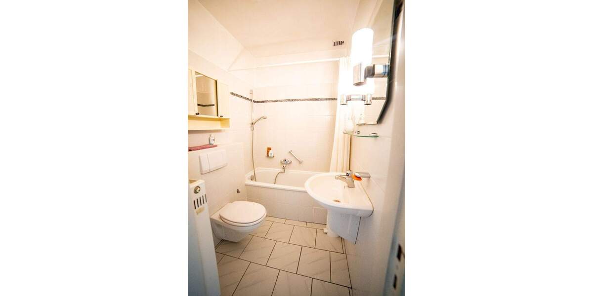 Bungalow auf traumhaften Hanggrundstück im Herzen von Sottorf dem schönsten Dorf im Rosengarten 6 zimmer