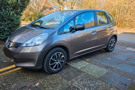 Honda Jazz 49.600 km 8.500 &euro; Ahrensburg 22926