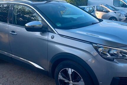 Peugeot 5008 132.590 km 15.000 &euro; Hamburg 21031