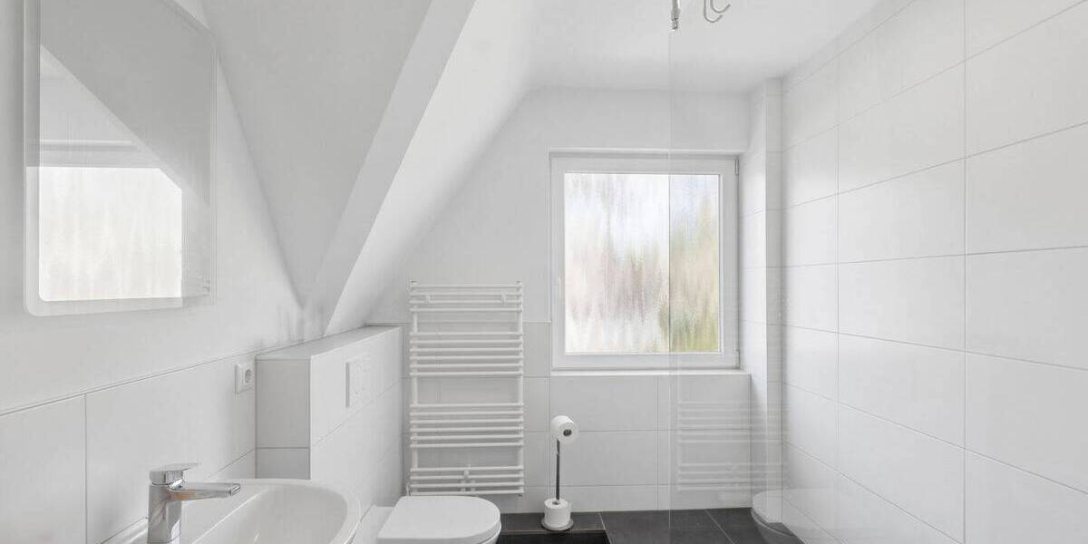 Einfamilienhaus Hamburg Rissen - 7 Zimmer, 215 m&sup2;, 1.290.000&euro; | Angebot:26220303