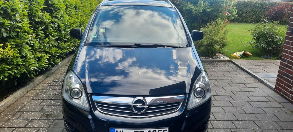 Opel Zafira 162.233 km 3.500 &euro; Rosengarten 21224