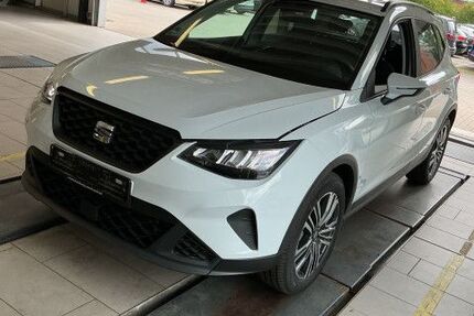 Seat Arona 7.456 km 18.980 &euro; Hamburg 22419
