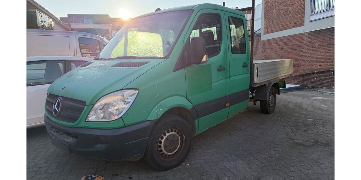 Mercedes-Benz Sprinter 270.000 km 5.938 &euro; Hamburg 22111