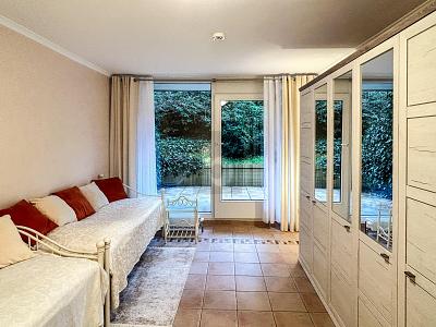MÖBLIERTER LUXUS MIT SAUNA & TERRASSE - Terrassenwohnung Hamburg Blankenese Blankenese | Angebot:26120004