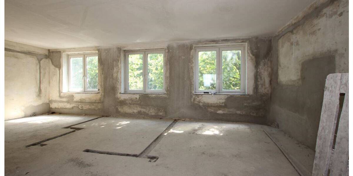 Hotel Rohbau am Bahnhof Hamburg-Harburg, gegenüber Phoenix-Center zimmer