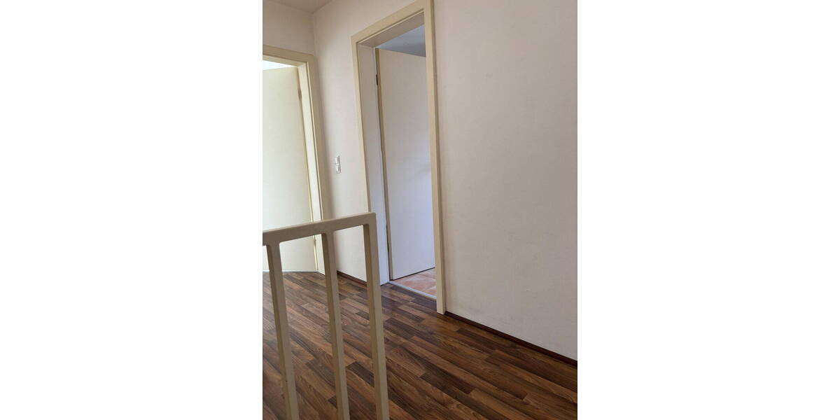 Etagenwohnung Hamburg Schnelsen - 3 Zimmer, 82 m&sup2;, 5.000&euro; | Angebot:26257617