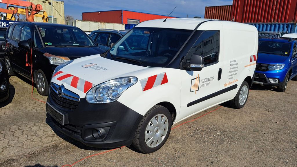Opel Combo 80.000 km 8.499 &euro; Buxtehude 21614