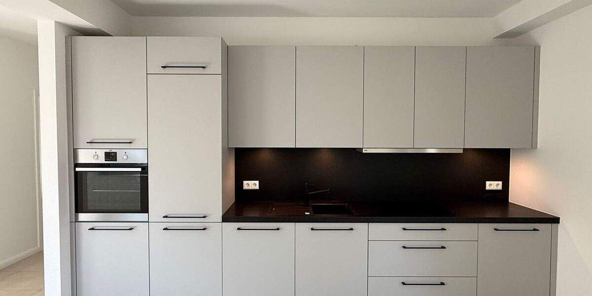 Großzügige 2 Zimmer-Erdgeschosswohnung mitten in Rissen 2 zimmer