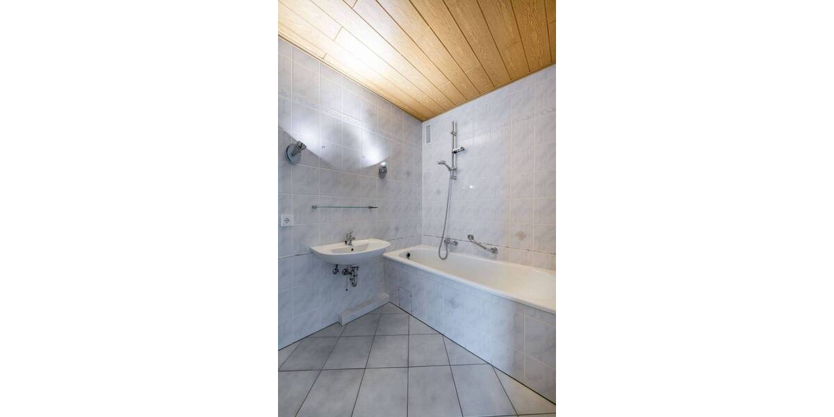 Etagenwohnung Hamburg Rönneburg - 3 Zimmer, 84 m&sup2;, 229.000&euro; | Angebot:26189200