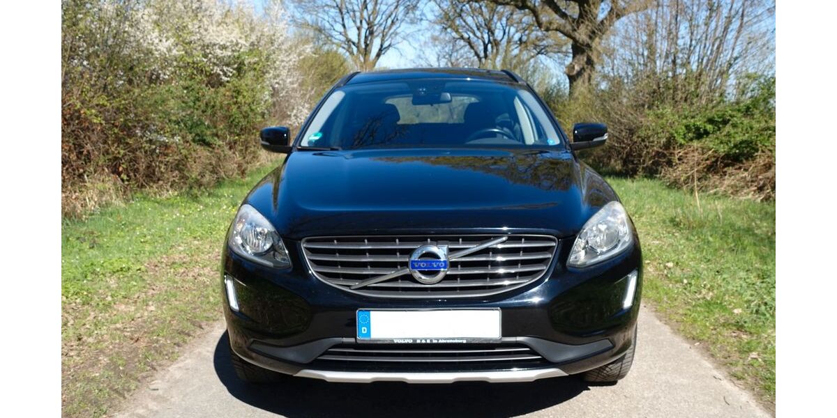 Volvo XC60 108.000 km 15.800 &euro; Bargteheide 22941