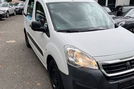 Peugeot Partner 145.000 km 5.280 &euro; Hamburg 22419