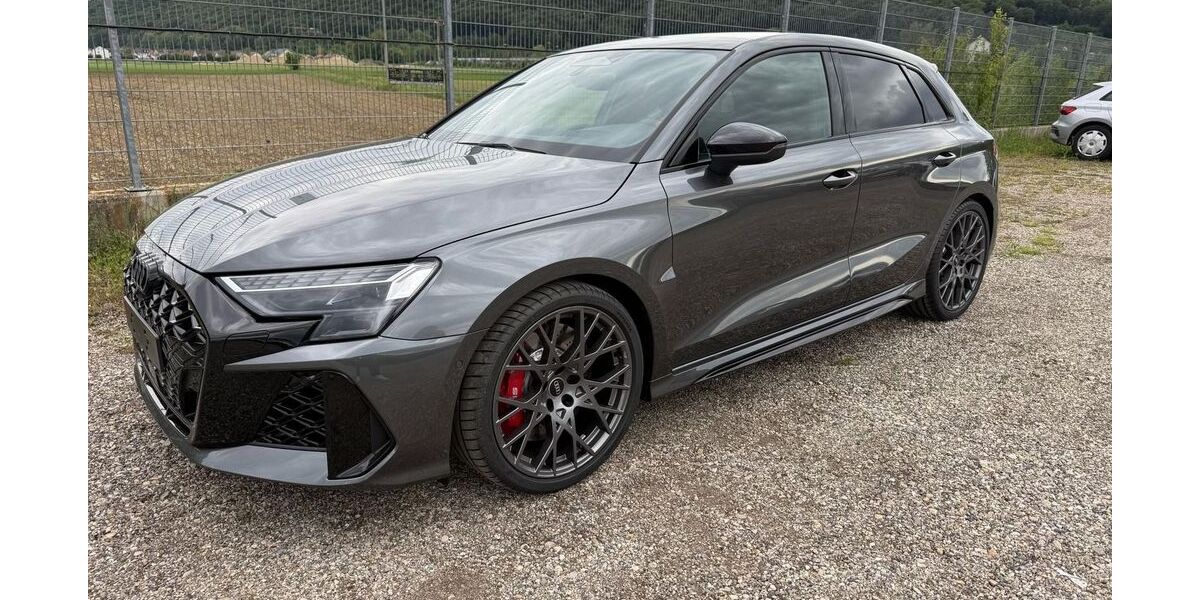 Audi RS3 1.500 km 68.970 &euro; Norderstedt 22844