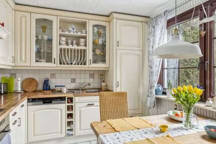 Haus Stelle - 6 Zimmer, 199 m&sup2;, 429.000&euro; | Angebot:25923644