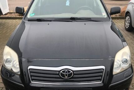 Toyota Avensis 151.091 km 1.970 &euro; Henstedt-Ulzburg­­­ 24558
