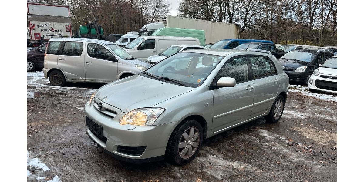 Toyota Corolla 101.965 km 3.450 € HAMBURG 22113