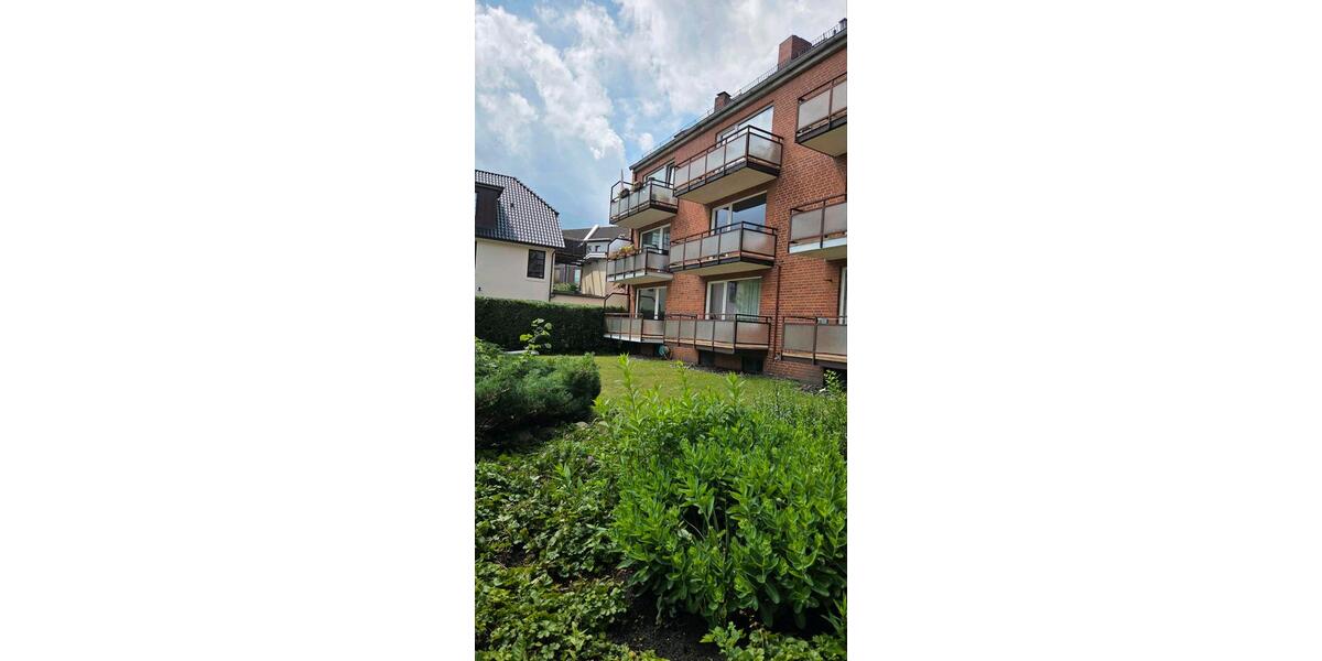 Hochparterre Hamburg Wandsbek - 2 Zimmer, 68 m&sup2;, 330.000&euro; | Angebot:27220360