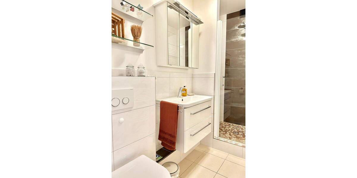 Etagenwohnung Hamburg Lokstedt - 2 Zimmer, 55 m&sup2;, 270.000&euro; | Angebot:25702252