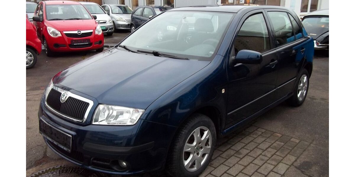 Skoda Fabia 184.500 km 2.400 &euro; Pinneberg 25421
