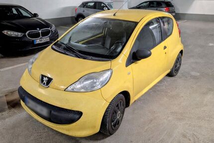 Peugeot 107 196.000 km 1.300 &euro; Hamburg 22763