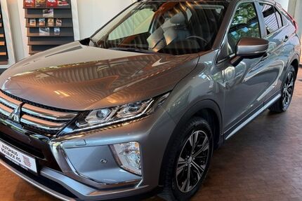 Mitsubishi Eclipse Cross 30.255 km 16.300 &euro; Hamburg-Neugraben 21149