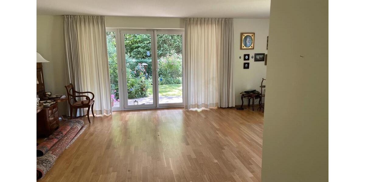 Erdgeschoßwohnung Pinneberg - 2.5 Zimmer, 90 m&sup2;, 430.000&euro; | Angebot:26901086