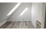 Dachgeschoßwohnung Pinneberg - 2 Zimmer, 35 m&sup2;, 620&euro; | Angebot:26072149