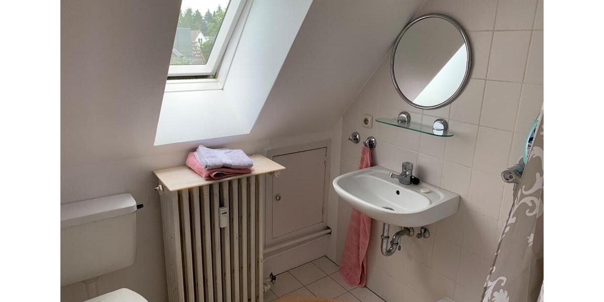 Dachgeschoßwohnung Hamburg Wandsbek - 2 Zimmer, 52 m&sup2;, 1.250&euro; | Angebot:26287051