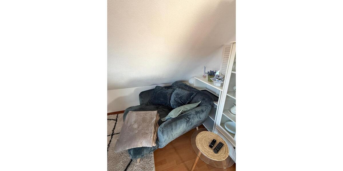 Dachgeschoßwohnung Jork - 1 Zimmer, 40 m&sup2;, 550&euro; | Angebot:26415858