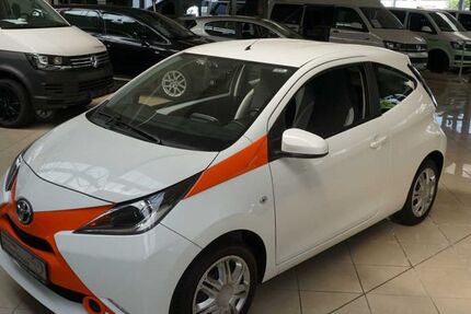Toyota Aygo (X) 136.121 km 7.990 &euro; Hamburg 22043