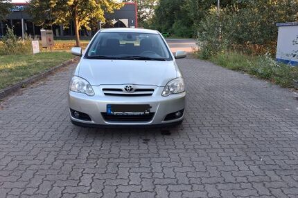Toyota Corolla 128.000 km 3.800 &euro; Hamburg 20539