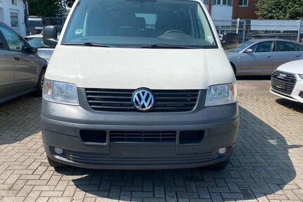 VW T5 Transporter 198.573 km 7.799 &euro; Hamburg 20537