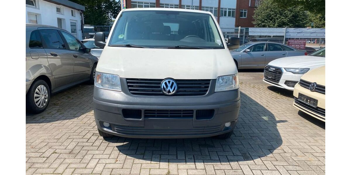 VW T5 Transporter 198.573 km 7.799 &euro; Hamburg 20537