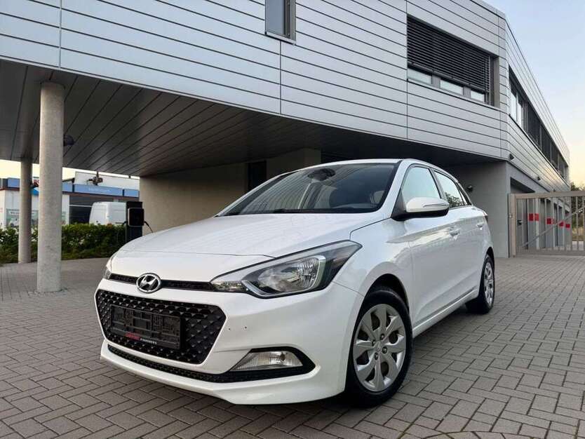 Hyundai i20 109.000 km 7.200 € Pinneberg 25421