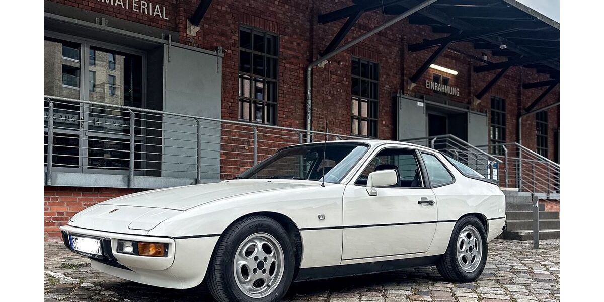 Porsche 924 221.000 km 10.999 &euro; Ellerau 25479