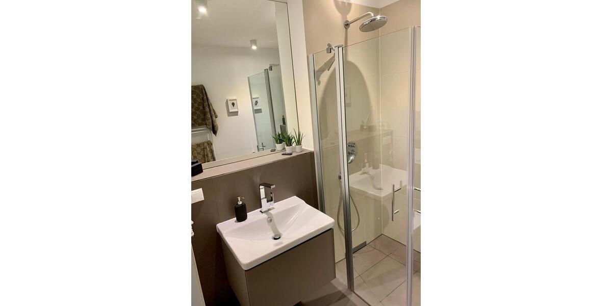 Etagenwohnung Hamburg Hohenfelde - 2 Zimmer, 61 m&sup2;, 1.640&euro; | Angebot:26084352