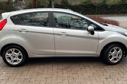 Ford Fiesta 98.000 km 5.600 &euro; Buchholz 21244
