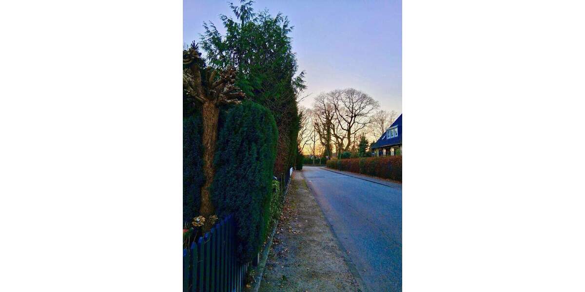 Courtagefrei - EFH mit Wellnesscharakter - Whirlpool - Wärmekabine - Bus und S Bahn Krupunder in ein paar Gehminuten - 277 m2 WflNfl. zimmer