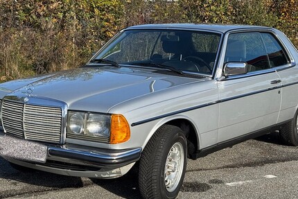 Mercedes-Benz Coupé 145.000 km 19.500 € Hamburg 20038