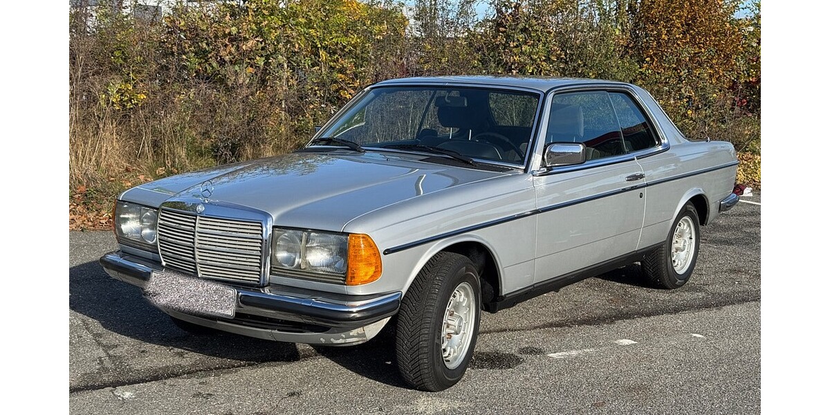 Mercedes-Benz Coupé 145.000 km 19.500 € Hamburg 20038