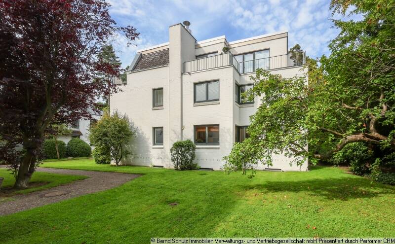 über 190m² Wohn- und Nutzfläche: 5 Zimmer mit weiteren Räumen im Souterrain 5 zimmer