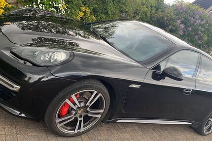 Porsche Panamera 149.000 km 31.200 € Jersbek 22941