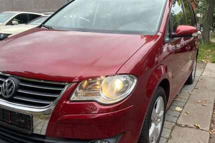 VW Touran 370.000 km 2.250 &euro; Hamburg 20537