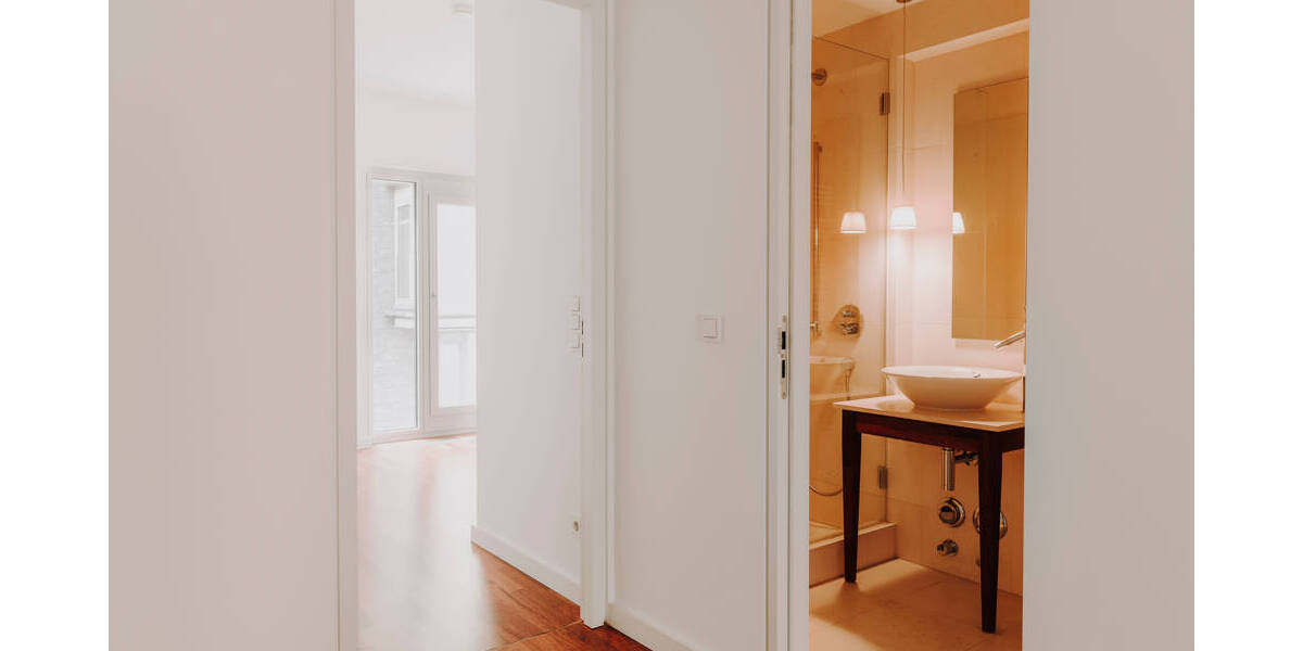 Etagenwohnung Hamburg HafenCity - 3 Zimmer, 107 m&sup2;, 2.195&euro; | Angebot:26391903